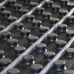 Jaka fuga do płytek 60x60 na ogrzewanie podłogowe, aby uniknąć problemów?