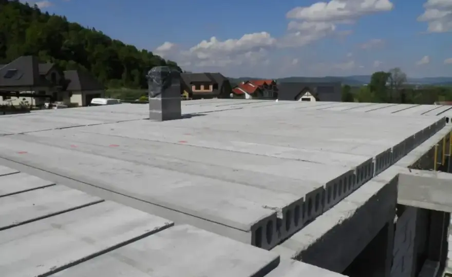 Rodzaje stropów w domu - który wybrać i kiedy się opłaca?